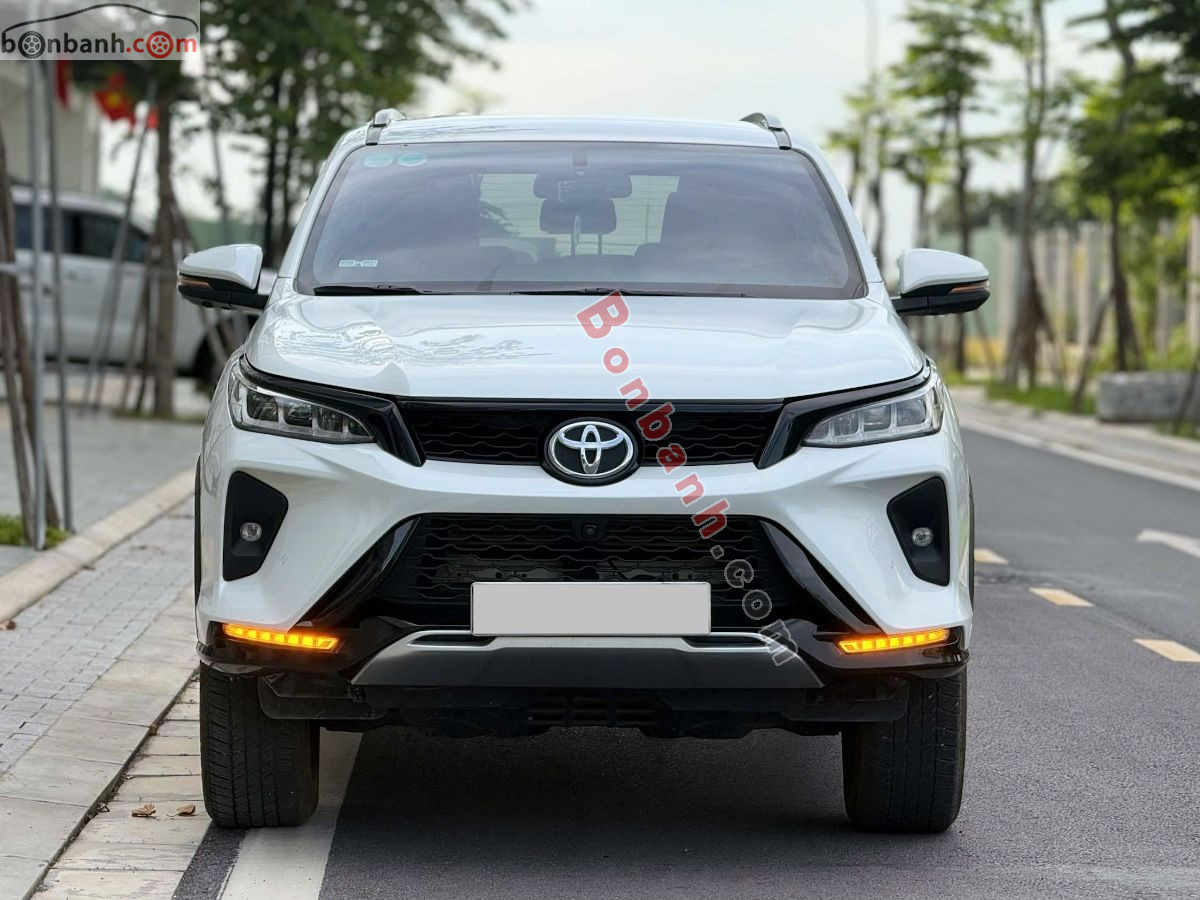 Bán ô tô Toyota Fortuner Legender 2.4L 4x2 AT - 2024 - xe cũ