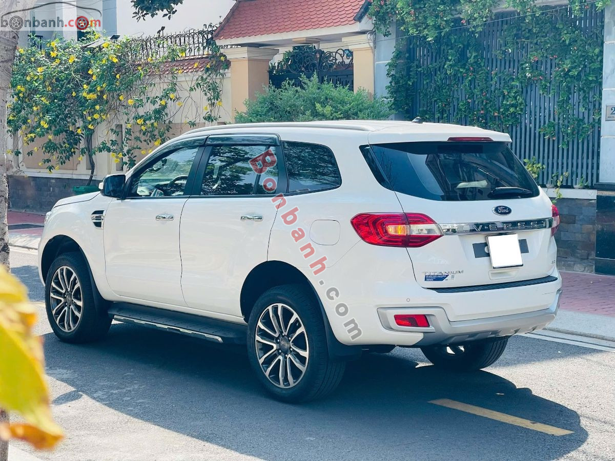 Bán ô tô Ford Everest Titanium 2.0L 4x4 AT - 2018 - xe cũ