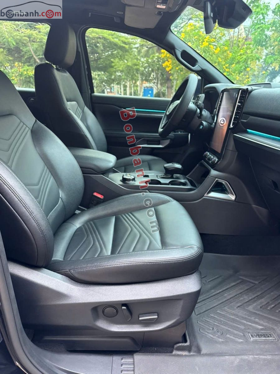 Bán ô tô Ford Everest Titanium Plus 2.0L 4x4 AT - 2025 - xe cũ