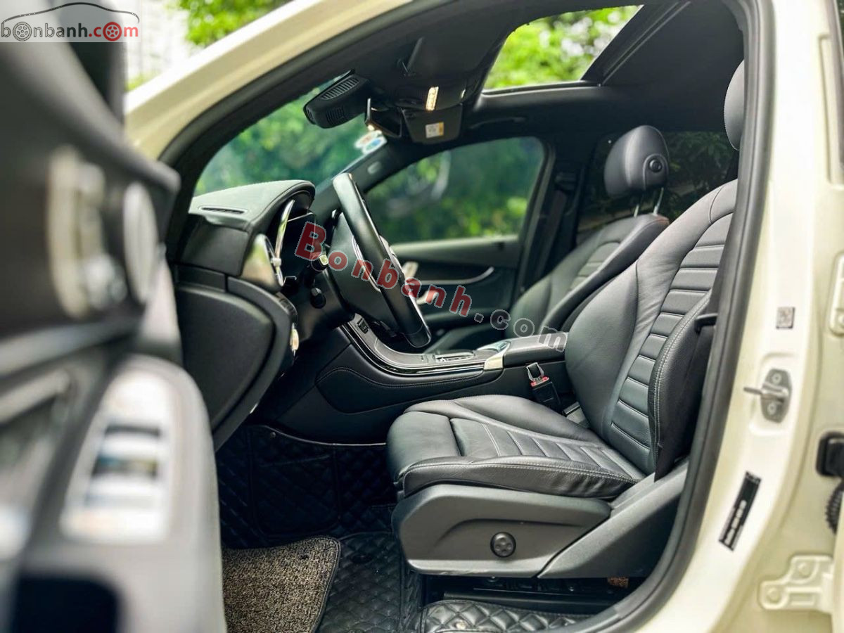 Bán ô tô Mercedes Benz GLC 300 4Matic - 2020 - xe cũ