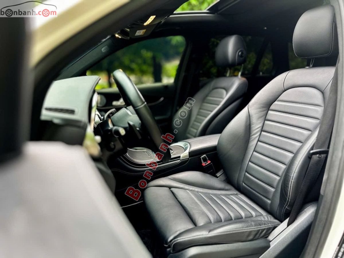 Bán ô tô Mercedes Benz GLC 300 4Matic - 2020 - xe cũ