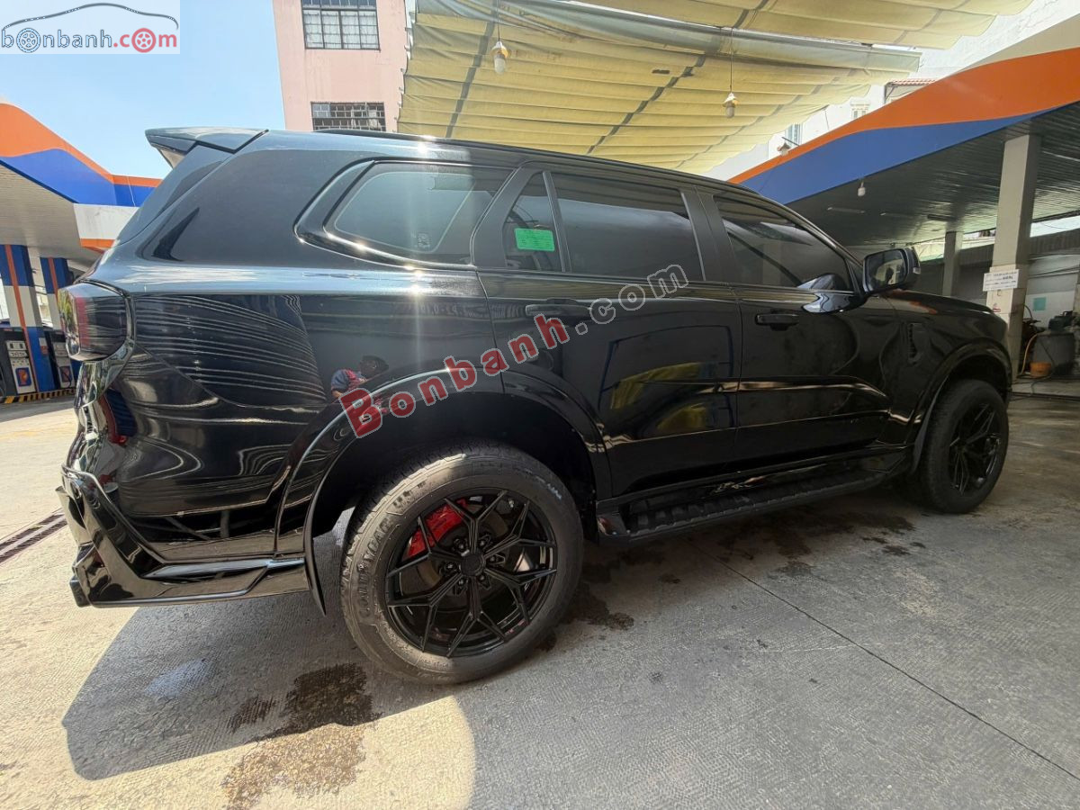 Bán ô tô Ford Everest Titanium 2.0L 4x2 AT - 2024 - xe cũ