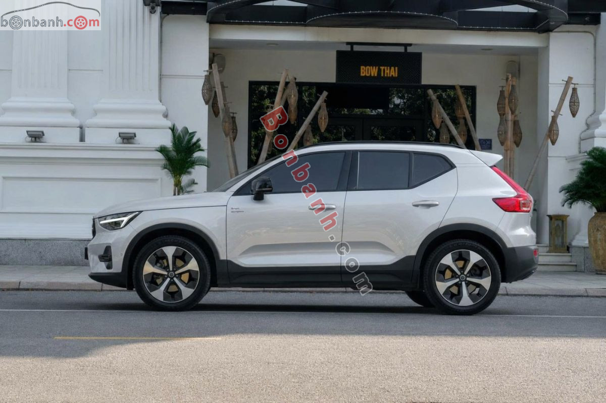 Bán ô tô Volvo XC40 Ultra B5 AWD - 2025 - xe cũ