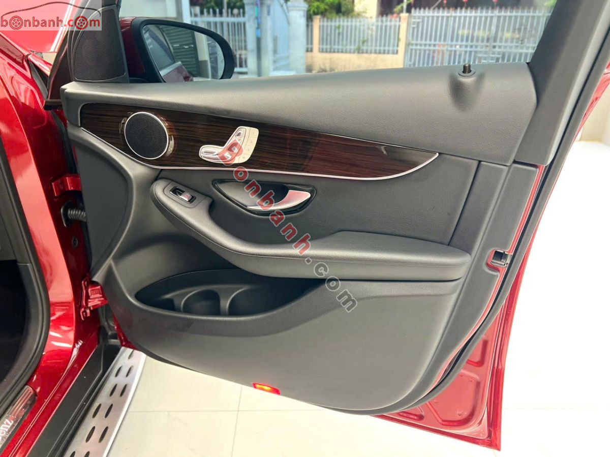 Bán ô tô Mercedes Benz GLC 200 - 2022 - xe cũ