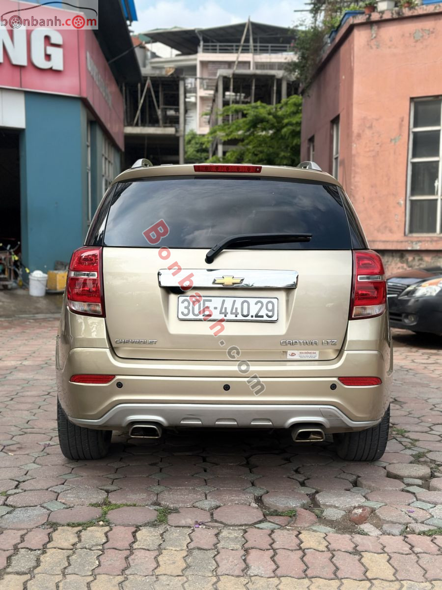 Bán ô tô Chevrolet Captiva Revv LTZ 2.4 AT - 2017 - xe cũ