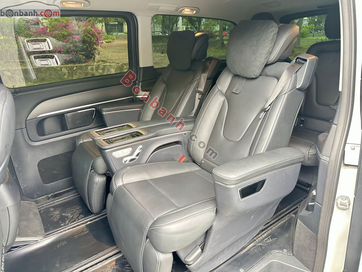 Bán ô tô Mercedes Benz V class V250 AMG - 2023 - xe cũ
