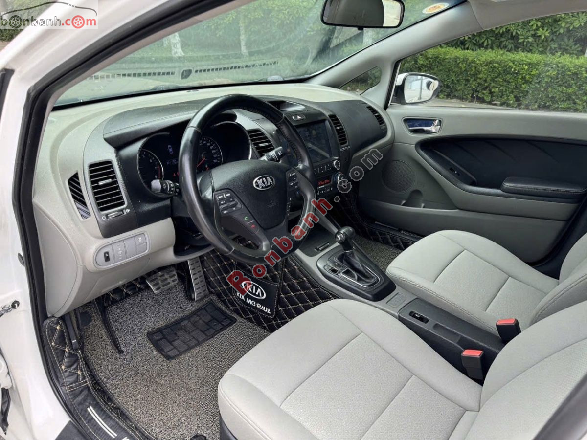 Bán ô tô Kia K3 2.0 AT - 2015 - xe cũ