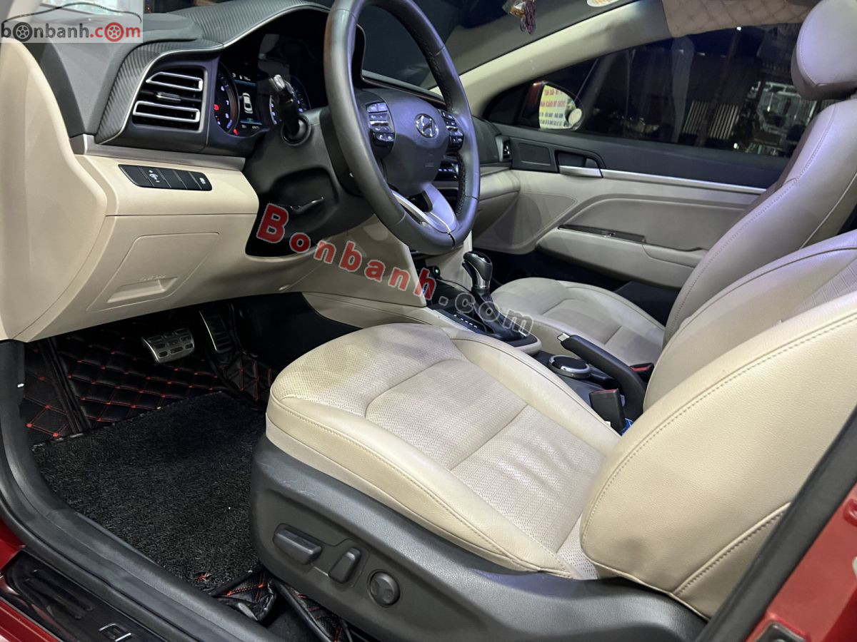 Bán ô tô Hyundai Elantra 2.0 AT - 2019 - xe cũ