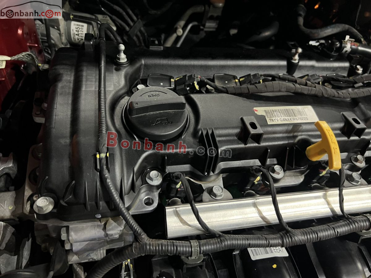 Bán ô tô Hyundai Elantra 2.0 AT - 2019 - xe cũ
