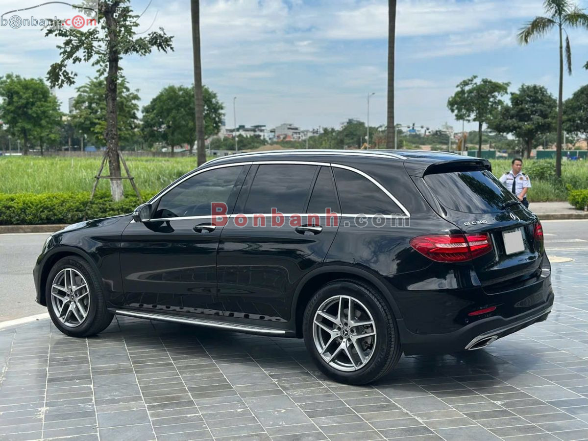 Bán ô tô Mercedes Benz GLC 300 4Matic - 2018 - xe cũ