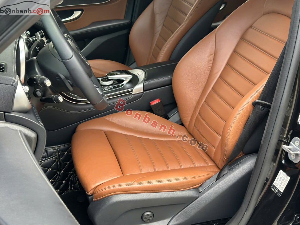 Bán ô tô Mercedes Benz GLC 300 4Matic - 2018 - xe cũ