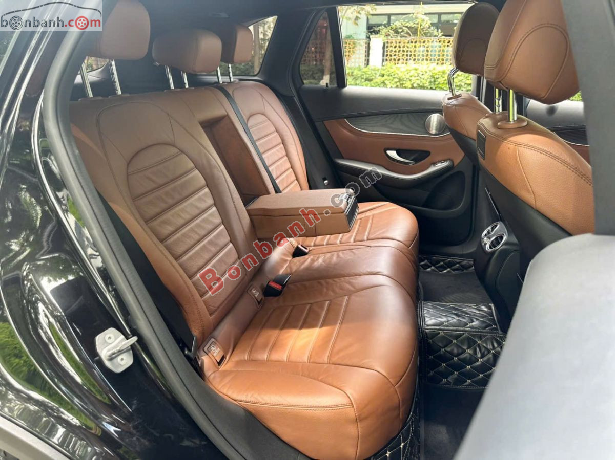 Bán ô tô Mercedes Benz GLC 300 4Matic - 2018 - xe cũ
