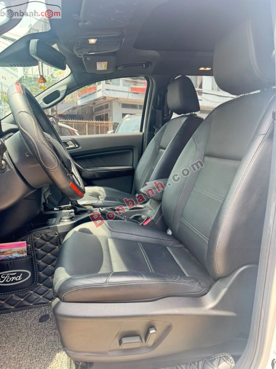 Bán ô tô Ford Everest Titanium 2.0L 4x4 AT - 2020 - xe cũ
