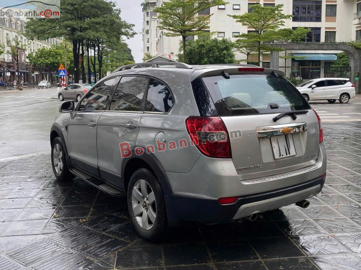 Bán ô tô Chevrolet Captiva LTZ 2.4 AT - 2009 - xe cũ