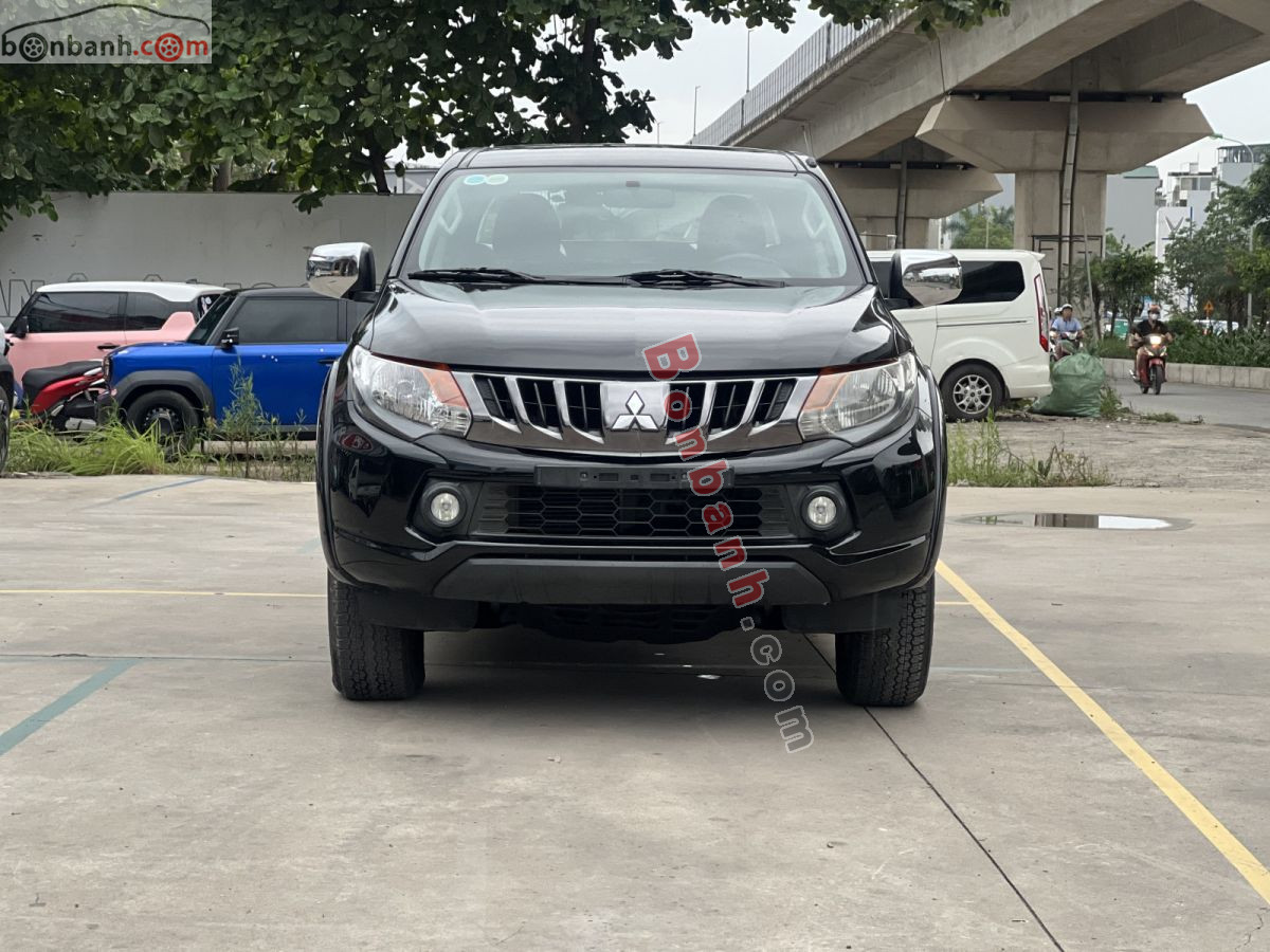 Bán ô tô Mitsubishi Triton 4x2 MT - 2018 - xe cũ
