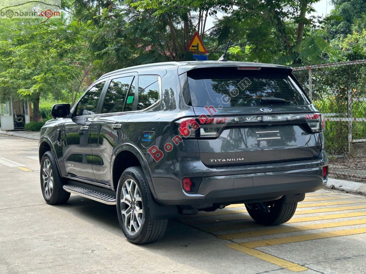 Bán ô tô Ford Everest Titanium 2.0L 4x2 AT - 2024 - xe cũ