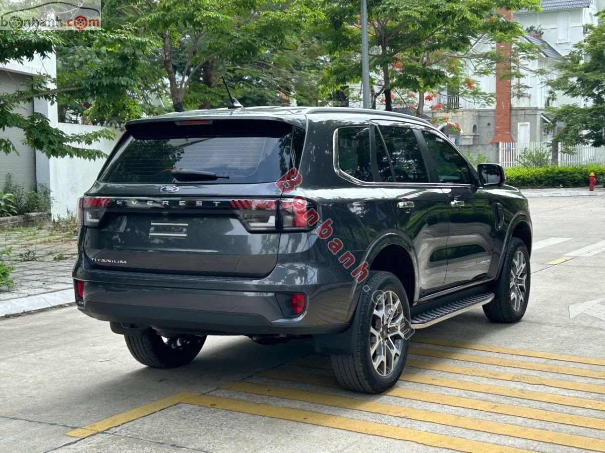 Bán ô tô Ford Everest Titanium 2.0L 4x2 AT - 2024 - xe cũ