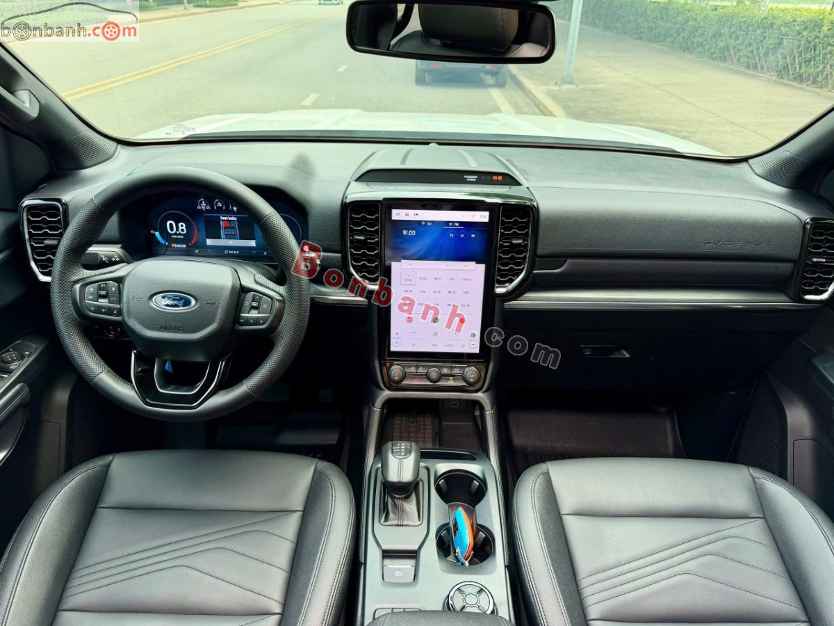 Bán ô tô Ford Everest Titanium Plus 2.0L 4x4 AT - 2024 - xe cũ