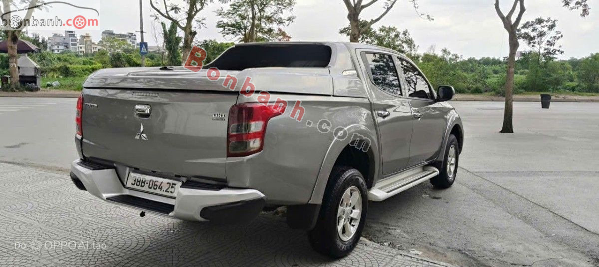 Bán ô tô Mitsubishi Triton 4x2 AT - 2017 - xe cũ