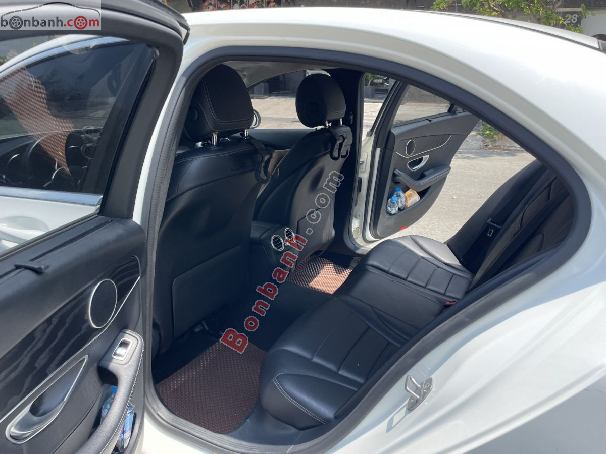 Bán ô tô Mercedes Benz C class C200 - 2018 - xe cũ