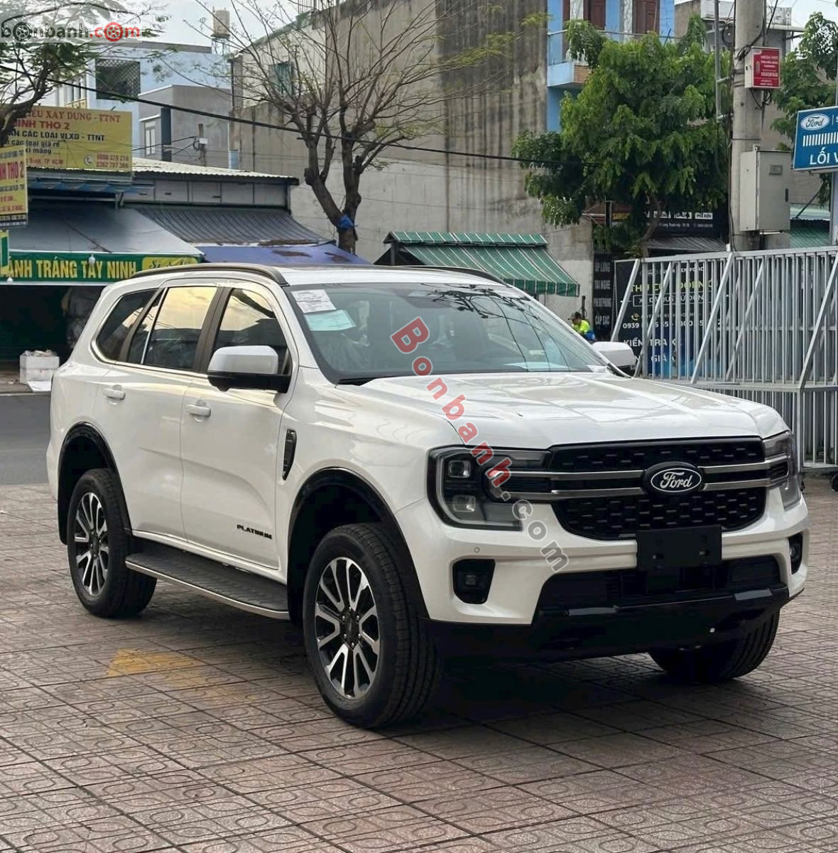 Bán ô tô Ford Everest Platinum 2.0L 4x2 AT - 2026 - xe mới