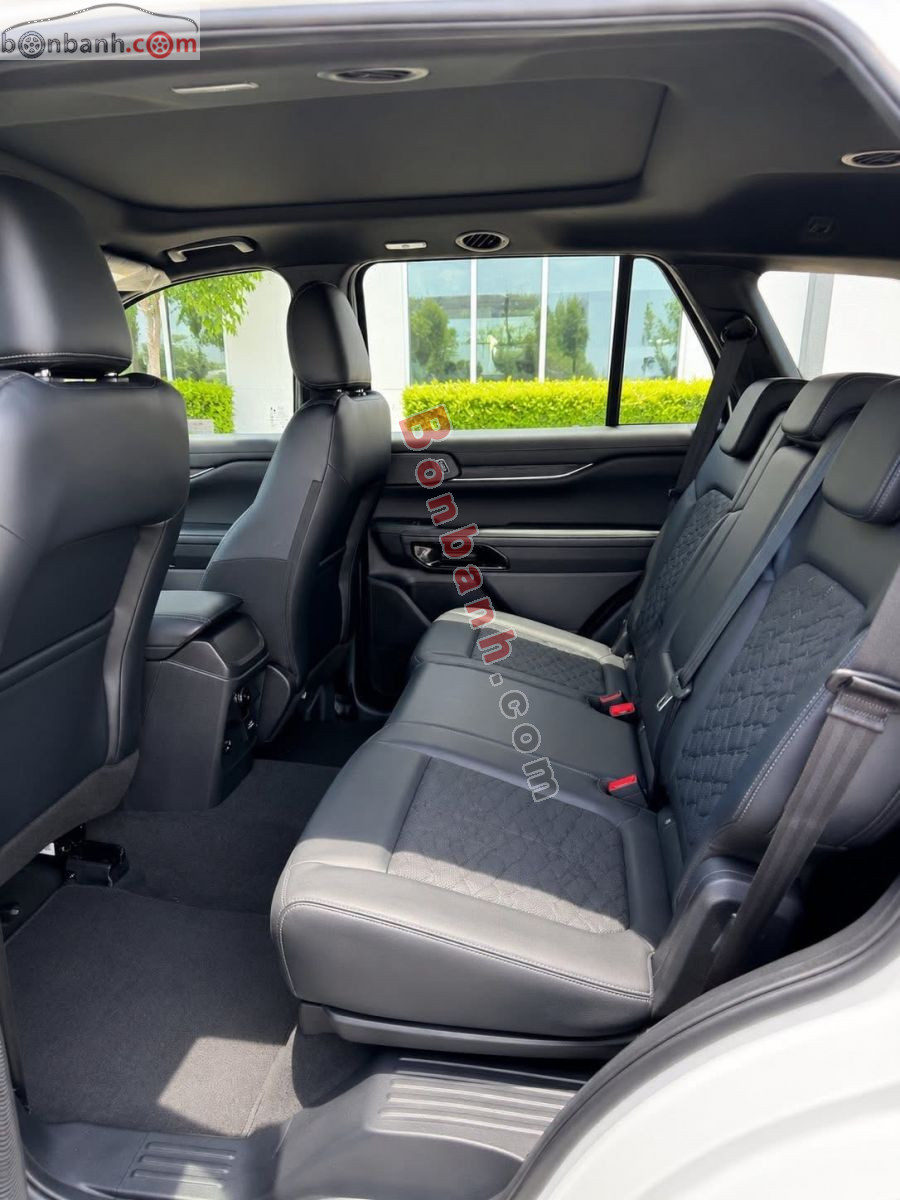 Bán ô tô Ford Everest Platinum 2.0L 4x2 AT - 2026 - xe mới