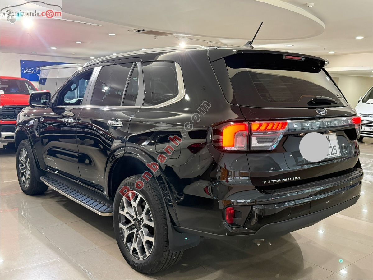 Bán ô tô Ford Everest Titanium Plus 2.0L 4x4 AT - 2025 - xe cũ