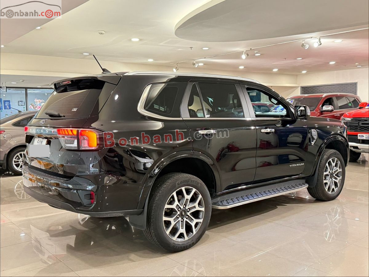 Bán ô tô Ford Everest Titanium Plus 2.0L 4x4 AT - 2025 - xe cũ