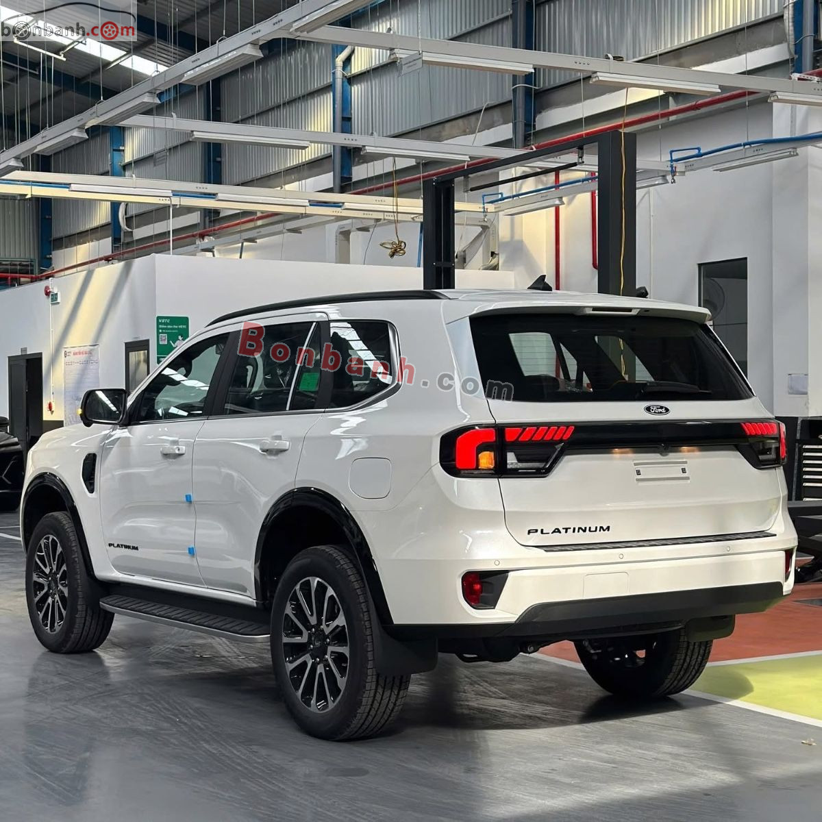 Bán ô tô Ford Everest Platinum 2.0L 4x4 AT - 2026 - xe mới