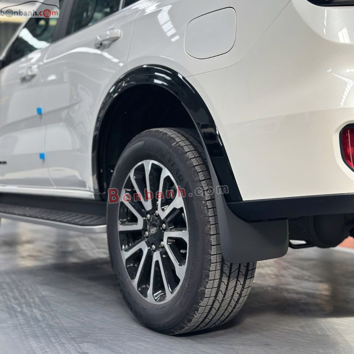 Bán ô tô Ford Everest Platinum 2.0L 4x4 AT - 2026 - xe mới