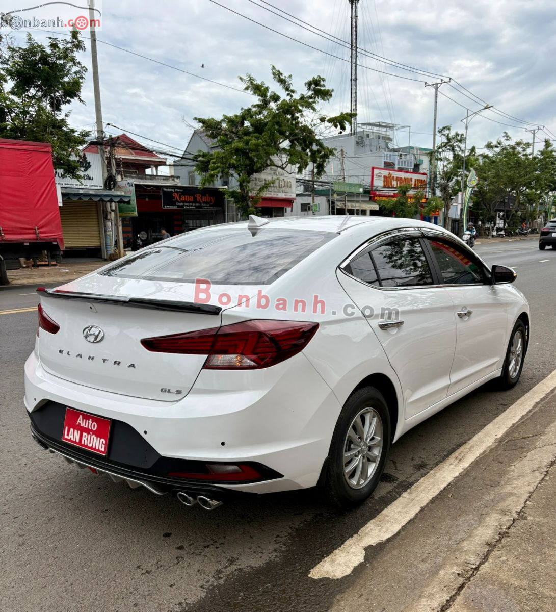 Bán ô tô Hyundai Elantra 1.6 MT - 2019 - xe cũ