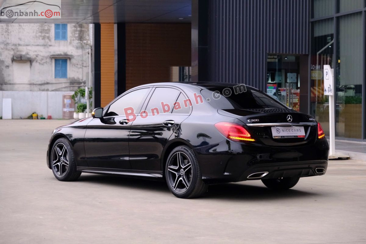 Bán ô tô Mercedes Benz C class C300 AMG - 2020 - xe cũ