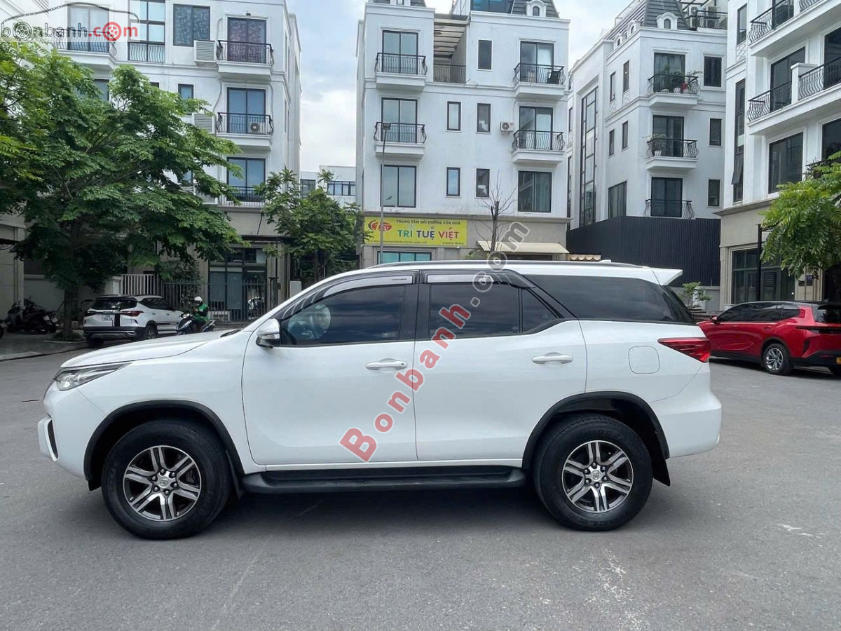 Bán ô tô Toyota Fortuner 2.4G 4x2 MT - 2017 - xe cũ