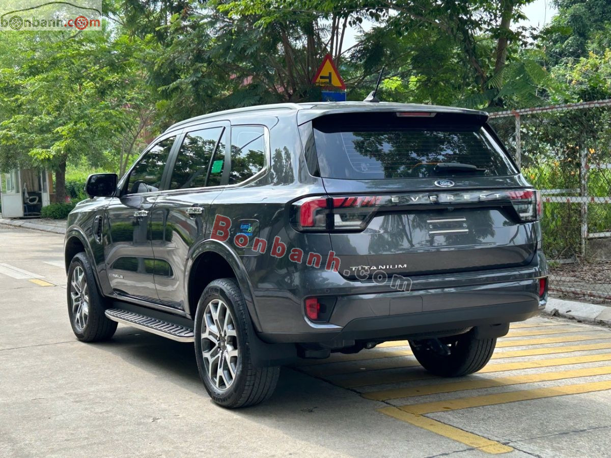 Bán ô tô Ford Everest Titanium 2.0L 4x2 AT - 2024 - xe cũ