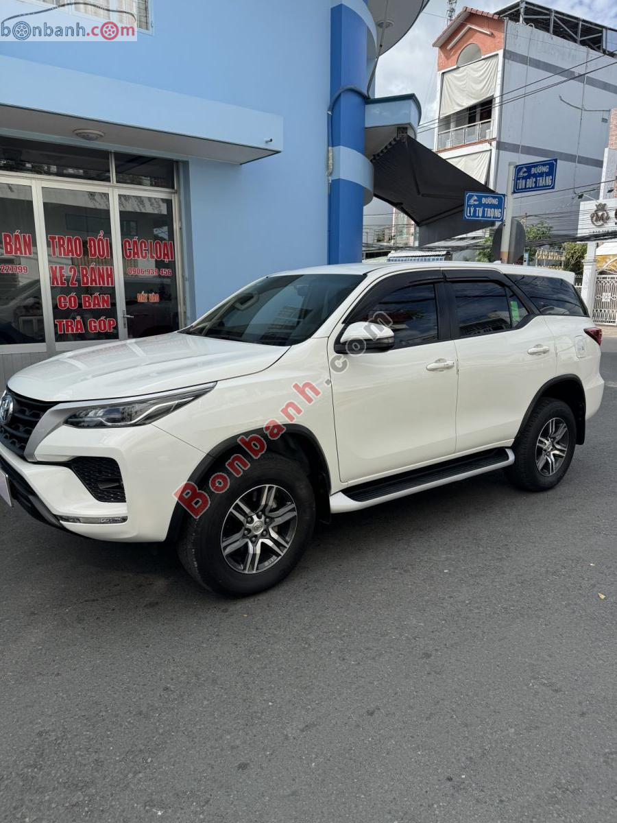 Bán ô tô Toyota Fortuner 2.4L 4x2 MT - 2022 - xe cũ