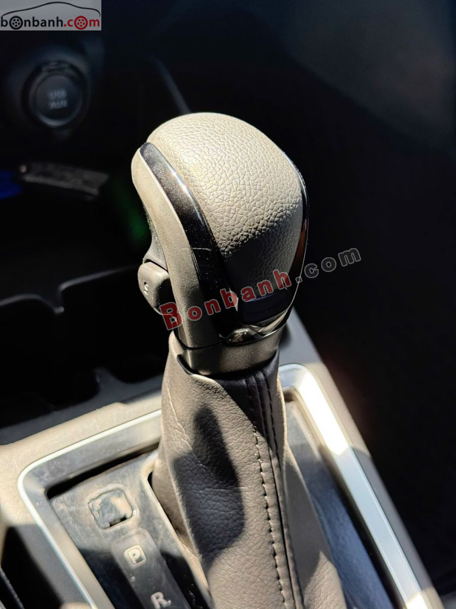 Bán ô tô Suzuki Swift GLX 1.2 AT - 2023 - xe cũ