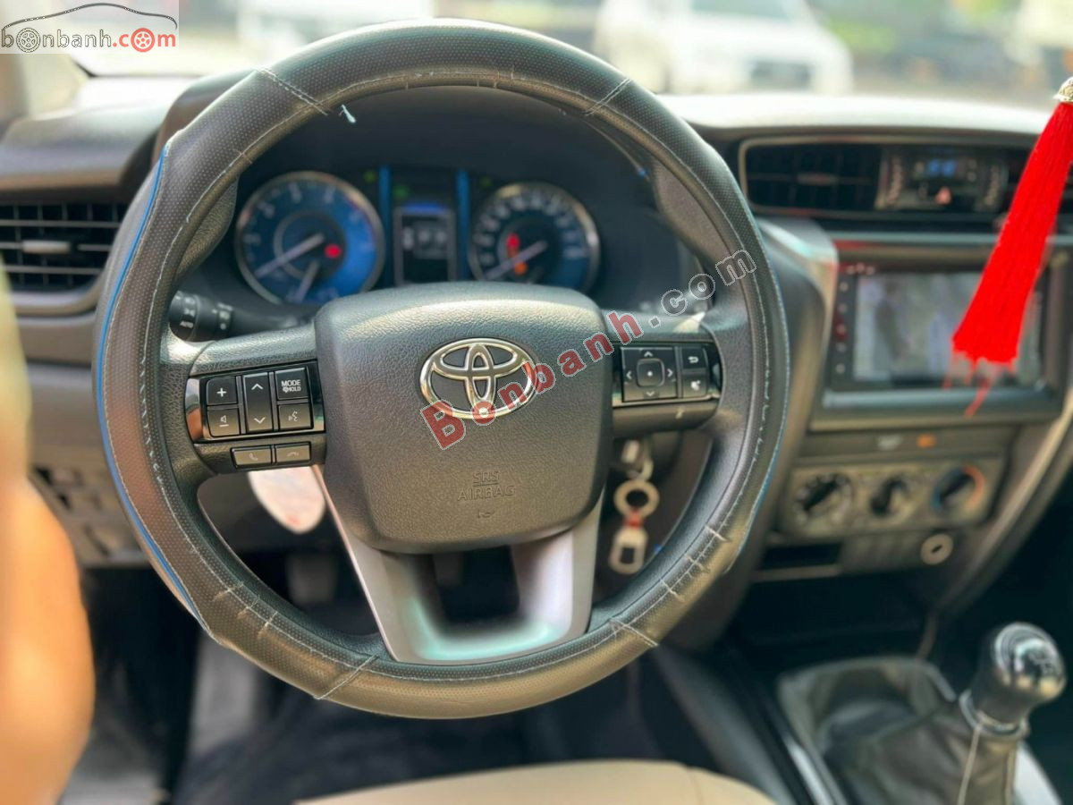 Bán ô tô Toyota Fortuner 2.4G 4x2 MT - 2020 - xe cũ