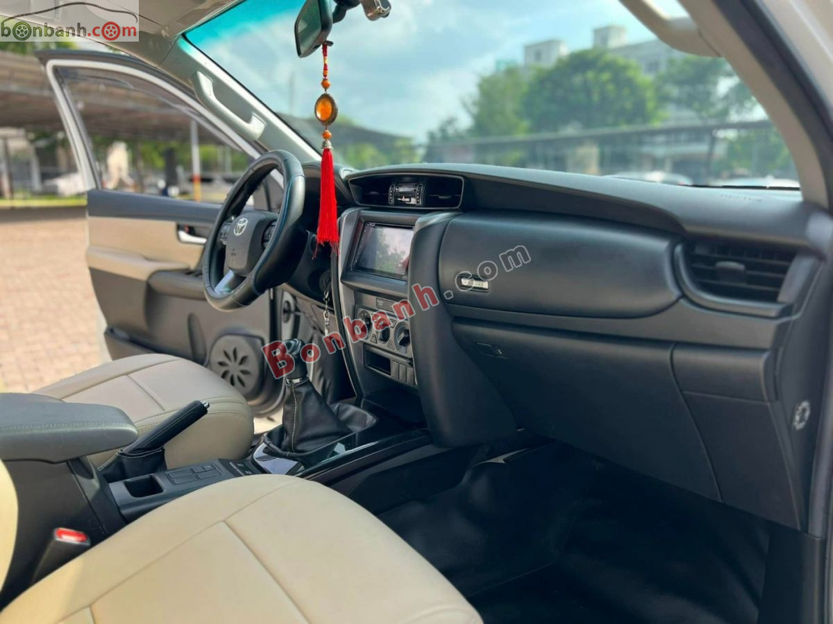 Bán ô tô Toyota Fortuner 2.4G 4x2 MT - 2020 - xe cũ