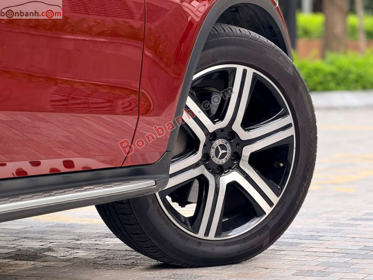 Bán ô tô Mercedes Benz GLC 200 4Matic - 2019 - xe cũ