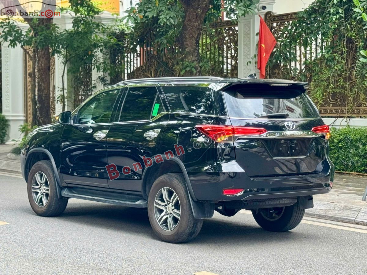 Bán ô tô Toyota Fortuner 2.4L 4x2 AT - 2022 - xe cũ