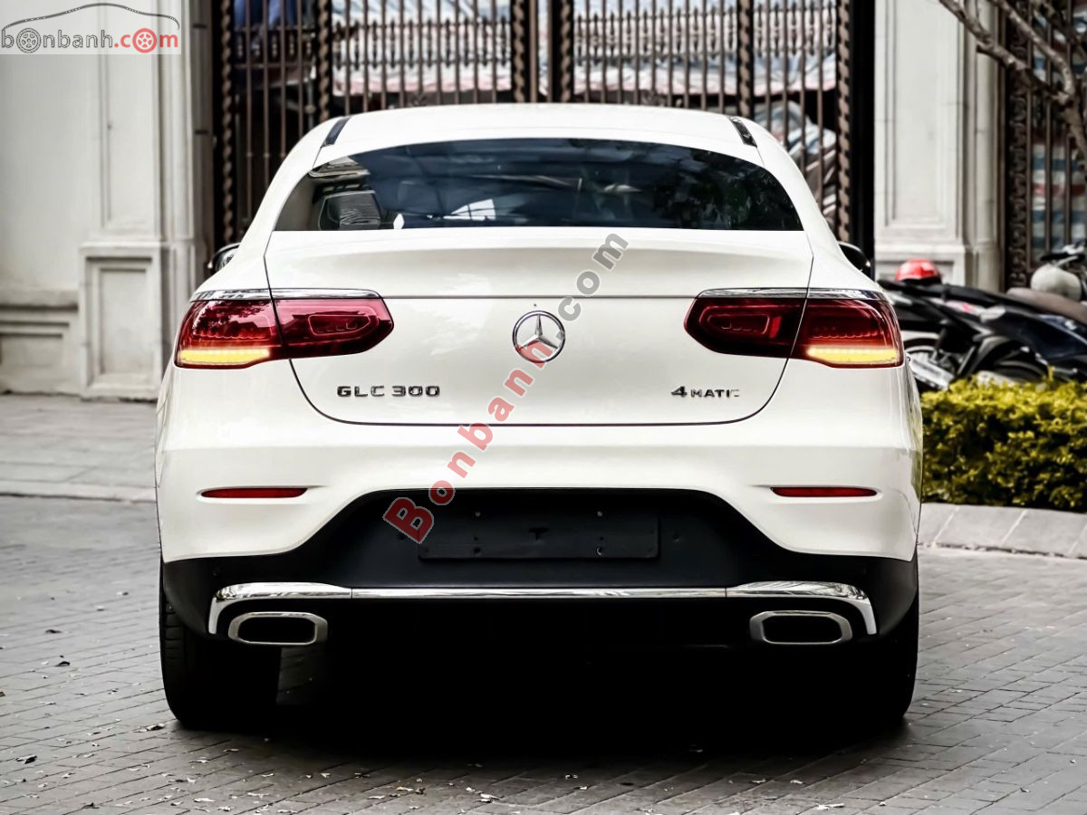 Bán ô tô Mercedes Benz GLC 300 4Matic Coupe - 2021 - xe cũ