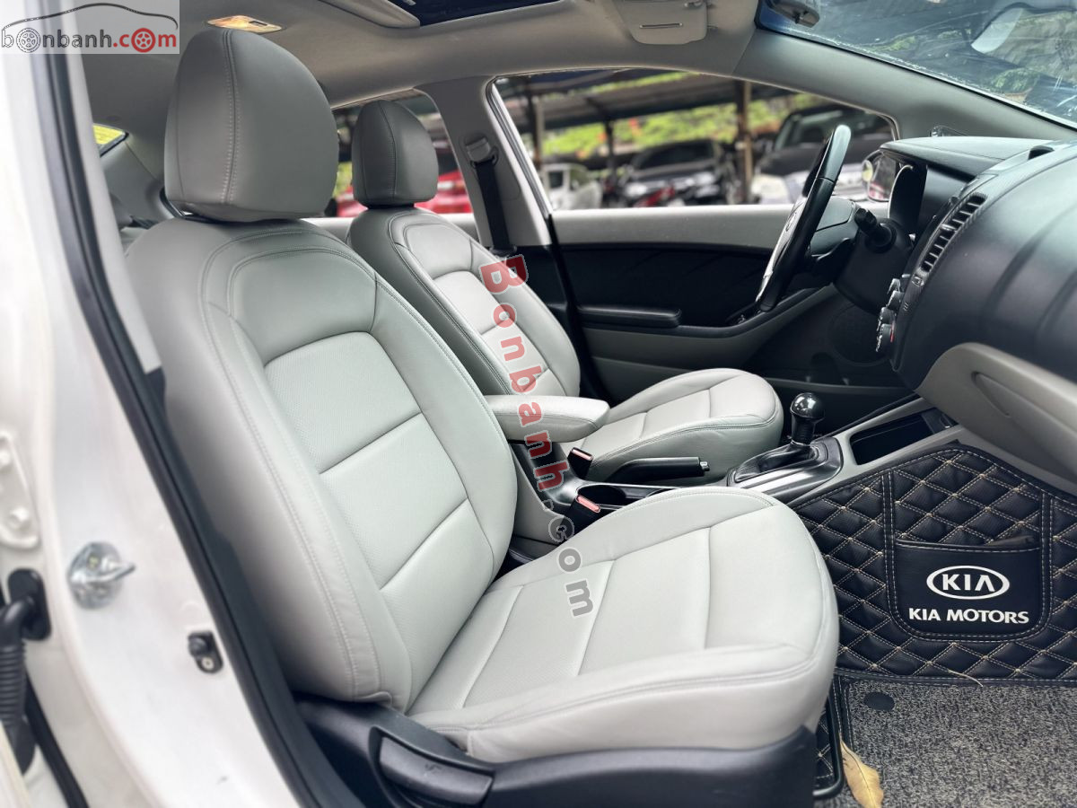 Bán ô tô Kia K3 2.0 AT - 2015 - xe cũ