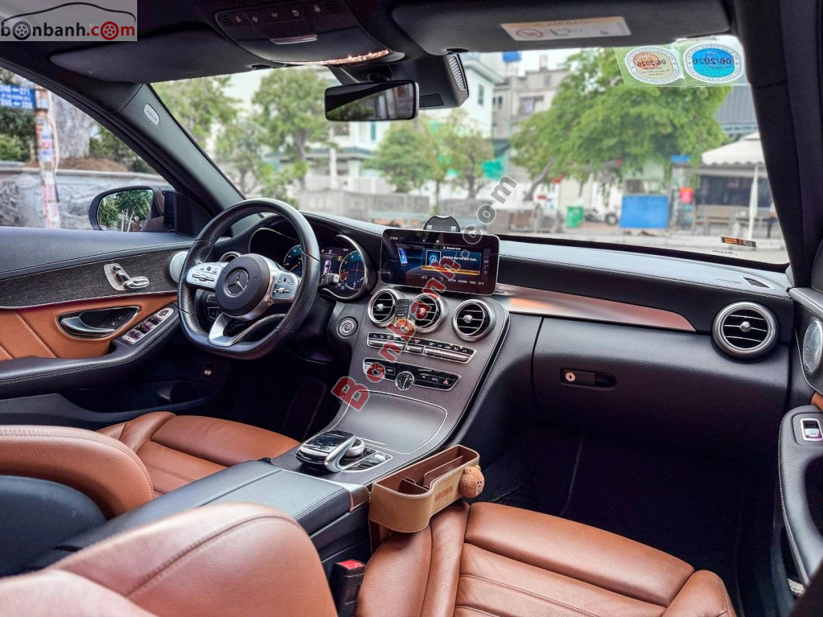 Bán ô tô Mercedes Benz C class C300 AMG - 2019 - xe cũ