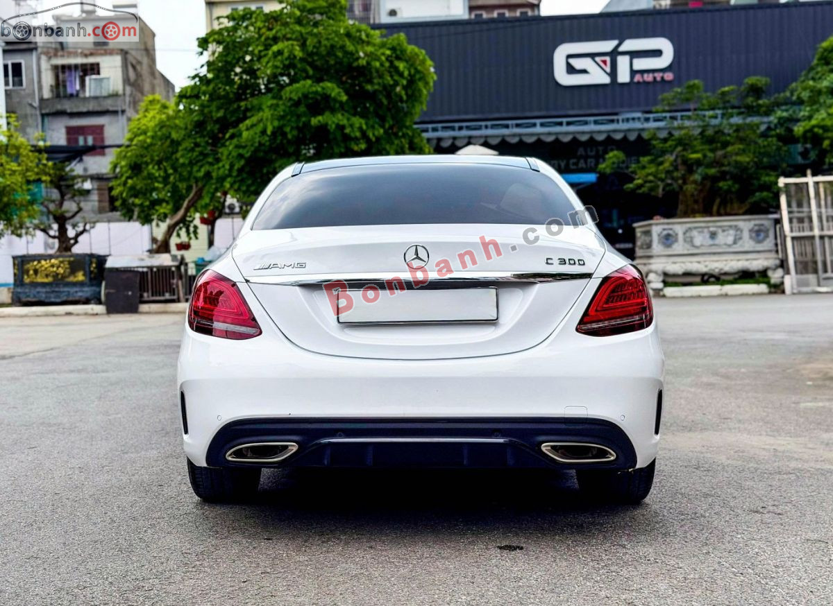 Bán ô tô Mercedes Benz C class C300 AMG - 2019 - xe cũ