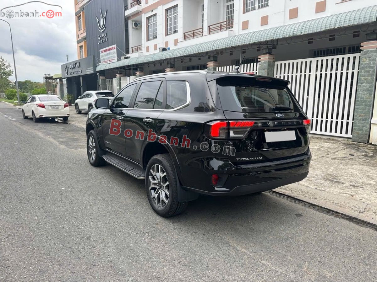 Bán ô tô Ford Everest Titanium 2.0L 4x2 AT - 2025 - xe cũ
