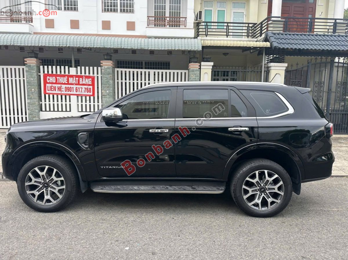 Bán ô tô Ford Everest Titanium 2.0L 4x2 AT - 2025 - xe cũ