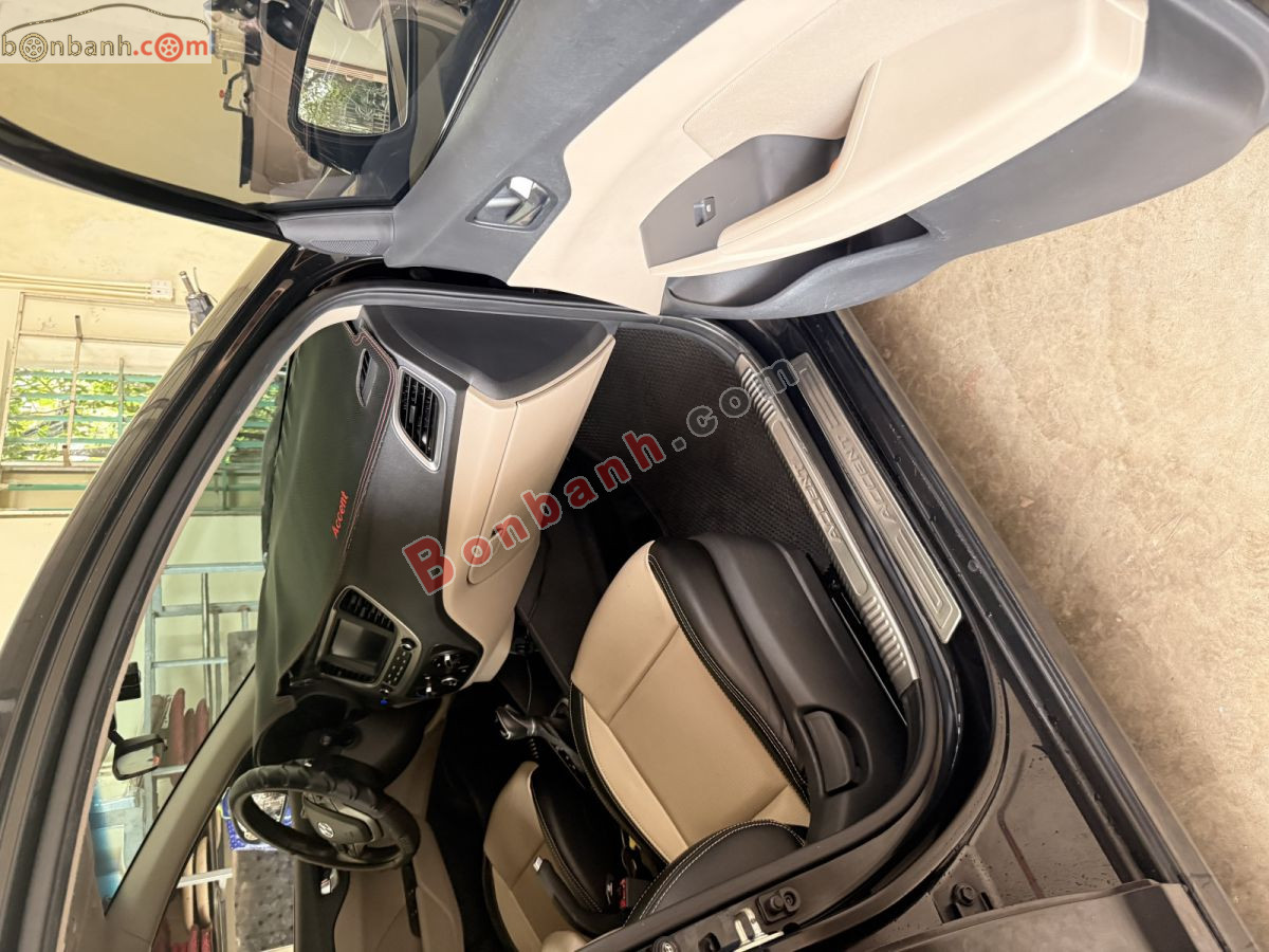 Bán ô tô Hyundai Accent 1.4 AT - 2019 - xe cũ