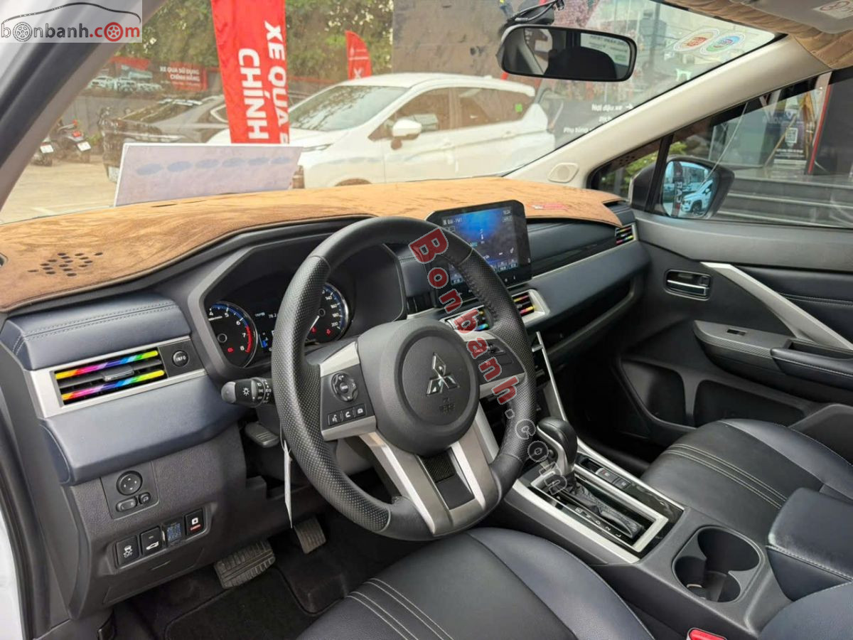 Bán ô tô Mitsubishi Xpander Cross 1.5 AT - 2022 - xe cũ