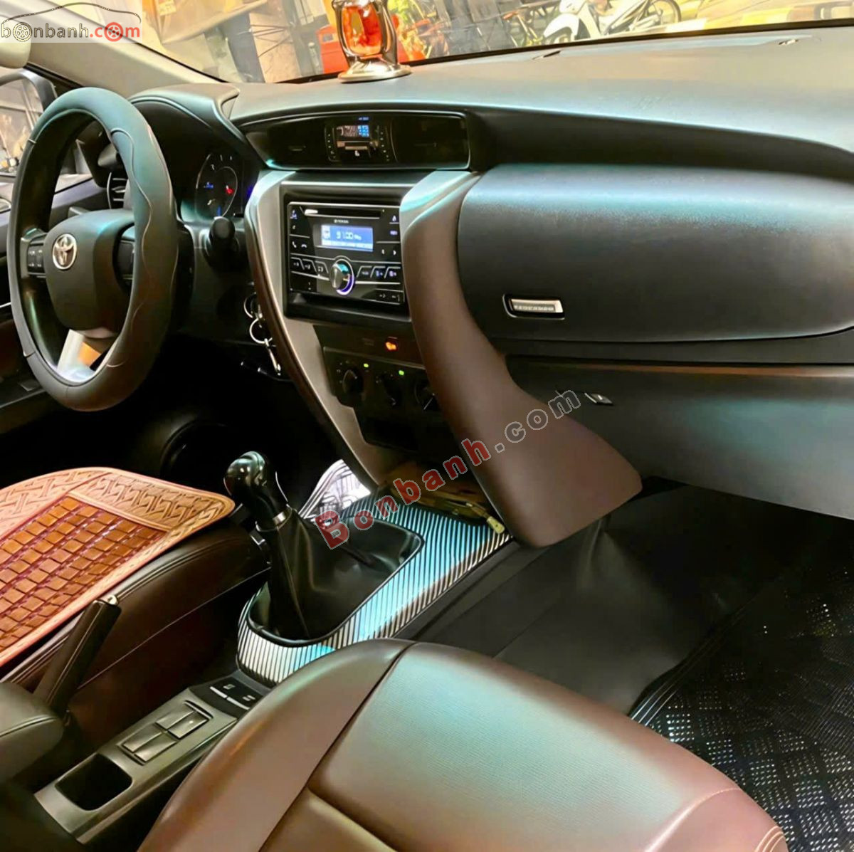 Bán ô tô Toyota Fortuner 2.4G 4x2 MT - 2019 - xe cũ