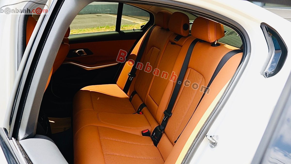 Bán ô tô BMW 3 Series 320i Sport Line - 2024 - xe cũ